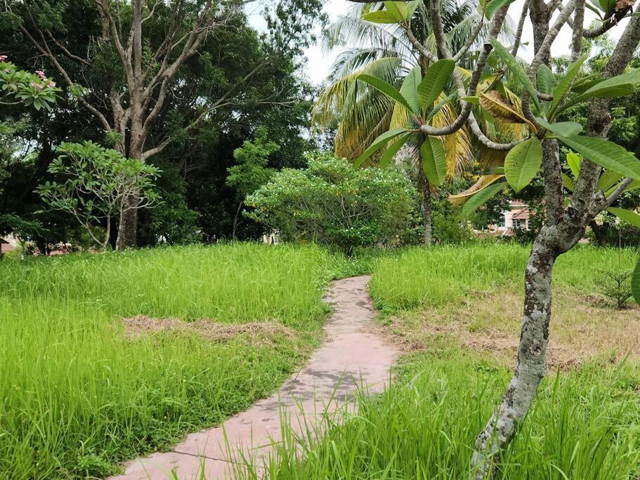 Rumah percutian 10min To Town Gemilang Tawas 4br4bath 14pax