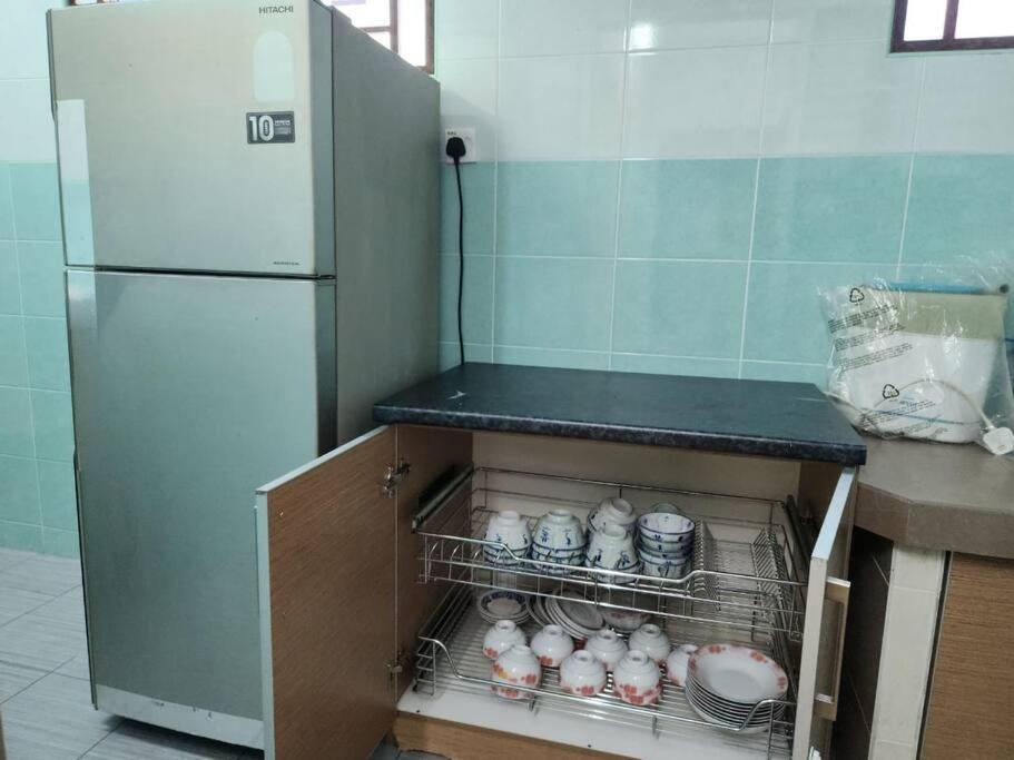 10min To Town Gemilang Tawas 4br4bath 14pax * Ipoh